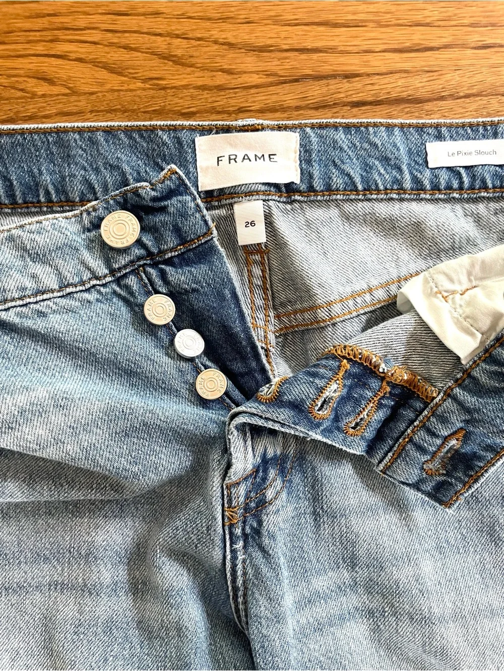 FRAME Denim High-Rise Button Fly Le Pixie Slouch Jeans - Size 26
